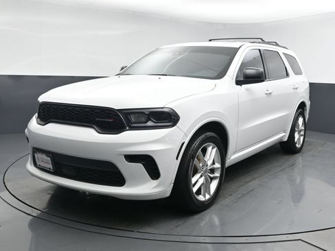 Used 2024 Dodge Durango GT AWD/4WD image 1