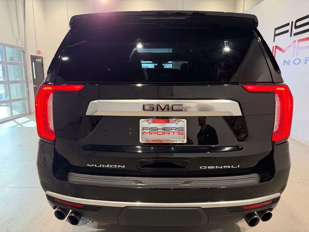 Used 2021 GMC Yukon Denali w/ Denali Premium Package AWD/4WD image 9