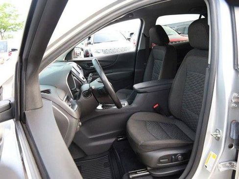 Used 2021 Chevrolet Equinox LT FWD image 8
