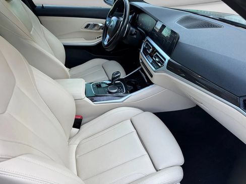 Used 2019 BMW 330i xDrive Sedan w/ Convenience Package AWD/4WD image 23