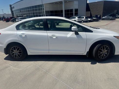 Used 2012 Honda Civic LX image 5