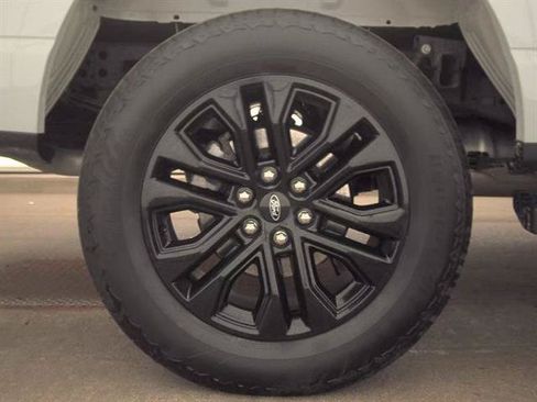 Used 2024 Ford F150 Lariat w/ Equipment Group 502A High AWD/4WD image 10
