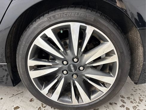 Used 2018 Lincoln MKZ Reserve w/ Technology Package AWD/4WD image 30