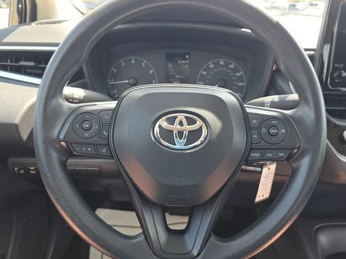 Used 2024 Toyota Corolla LE FWD image 25