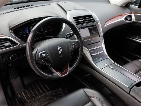 Used 2013 Lincoln MKZ Hybrid FWD image 31