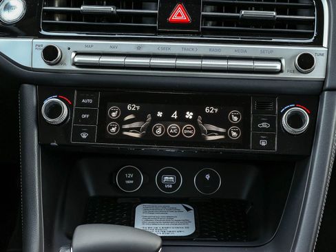 New 2026 Genesis G70 2.5T Prestige image 15