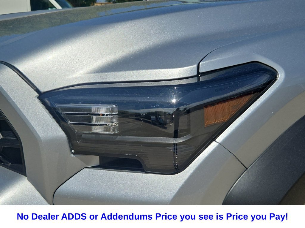Used 2025 Toyota 4Runner TRD Off-Road AWD/4WD image 15