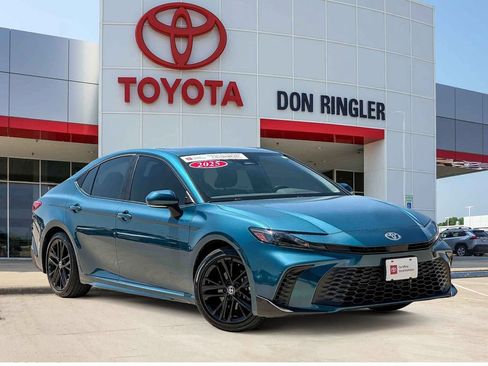 Certified 2025 Toyota Camry SE w/ Multimedia Upgrade Package FWD image 1