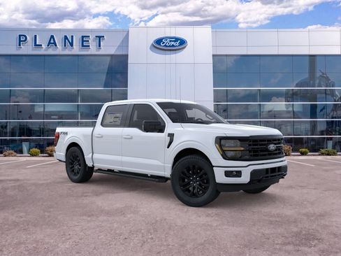 New 2026 Ford F150 XLT w/ Equipment Group 302A MID AWD/4WD image 9