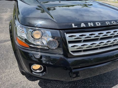 Used 2014 Land Rover LR2 AWD/4WD image 19