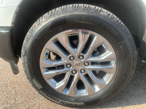 Used 2024 Ford F150 King Ranch w/ FX4 Off-Road Package AWD/4WD image 33