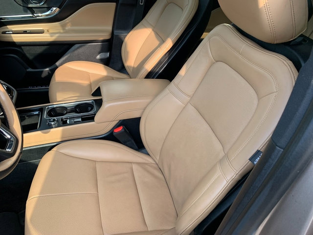 Used 2020 Lincoln Corsair Reserve w/ Elements Package AWD/4WD image 17