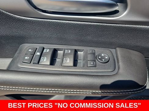 New 2027 Chrysler Pacifica Select FWD image 29