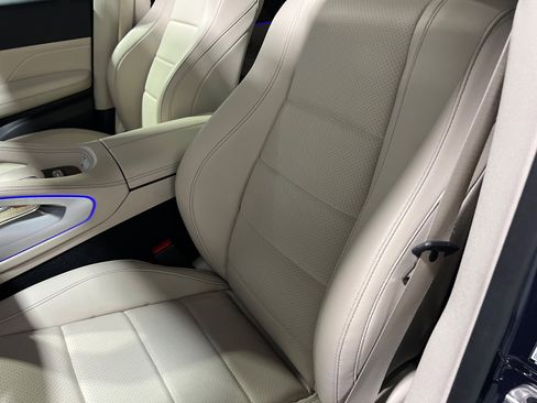 Used 2022 Mercedes-Benz GLS 450 4MATIC image 26