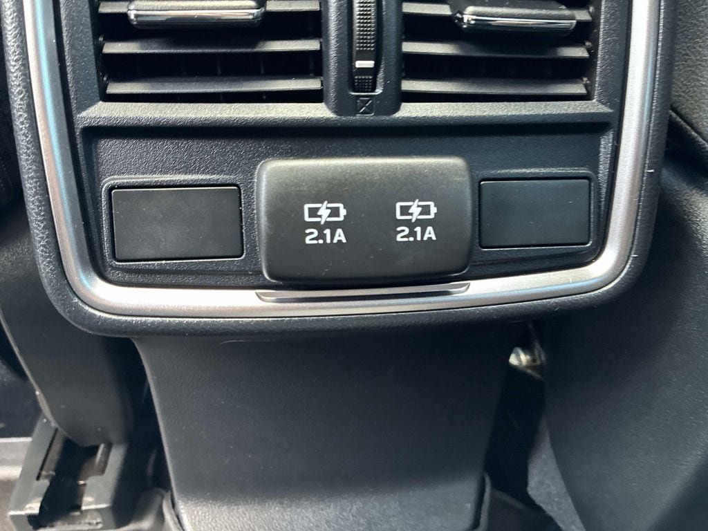 Used 2021 Subaru Forester Premium AWD/4WD image 17
