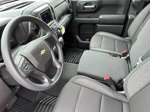 New 2025 Chevrolet Silverado 1500 Custom image 10