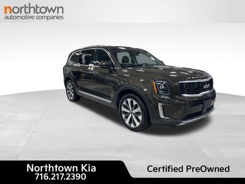 Certified 2022 Kia Telluride S image 2