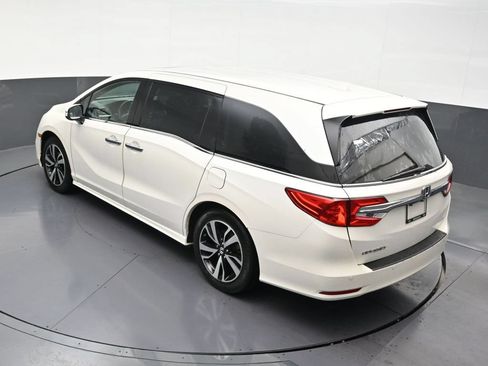 Used 2018 Honda Odyssey Elite image 17