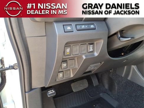 New 2026 Nissan Frontier SV w/ SV Convenience Package RWD image 13