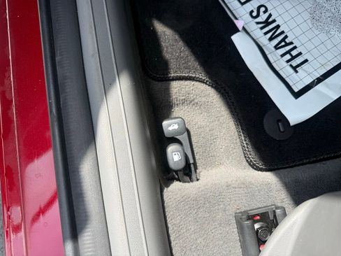 Used 2025 Hyundai Elantra Sport FWD image 15