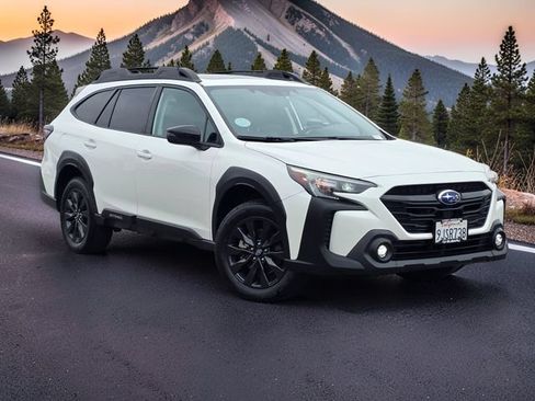 Certified 2024 Subaru Outback Onyx Edition AWD/4WD image 2