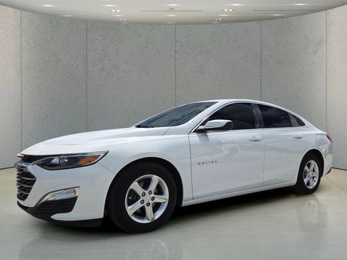 Used 2021 Chevrolet Malibu LS image 7