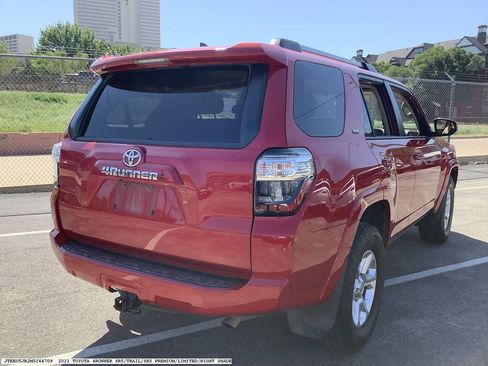 Used 2021 Toyota 4Runner SR5 RWD image 4