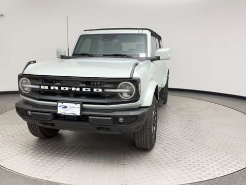 Used 2024 Ford Bronco Outer Banks image 7