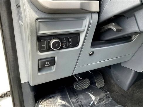 Used 2022 Ford F150 XLT w/ Equipment Group 301A Mid AWD/4WD image 26