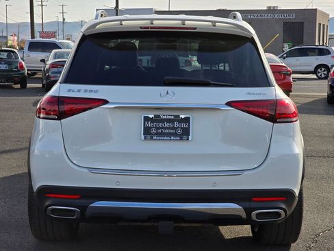 Certified 2022 Mercedes-Benz GLE 350 4MATIC image 4