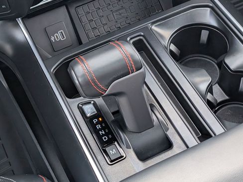 Used 2025 Ford F150 Raptor image 23