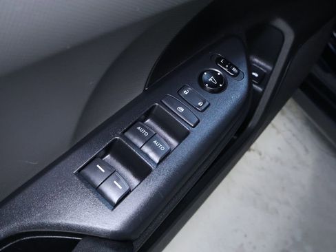Used 2020 Honda Civic LX image 12