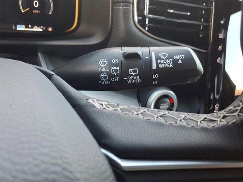 New 2025 Jeep Wagoneer Series II w/ Convenience Group I image 28