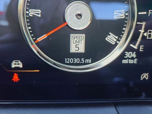 Used 2024 Ford Mustang Premium image 32