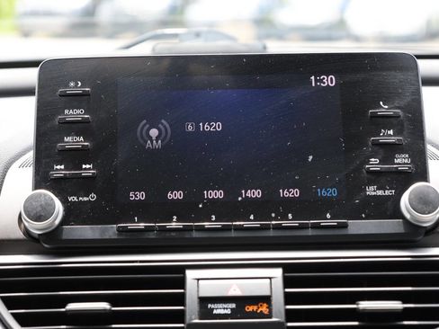 Used 2018 Honda Accord LX image 20
