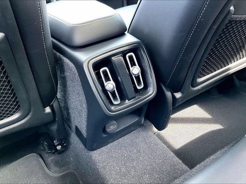 Used 2023 Volvo XC40 B4 Plus w/ Protection Package Premier FWD image 30