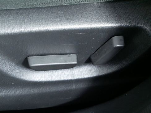 Used 2015 MAZDA CX-5 Touring w/ Bose/Moonroof Package image 18