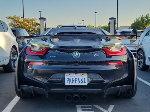 Used 2014 BMW i8 AWD/4WD image 9