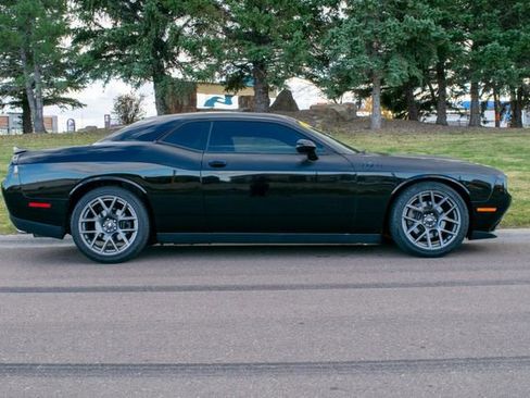 Used 2017 Dodge Challenger T/A image 7