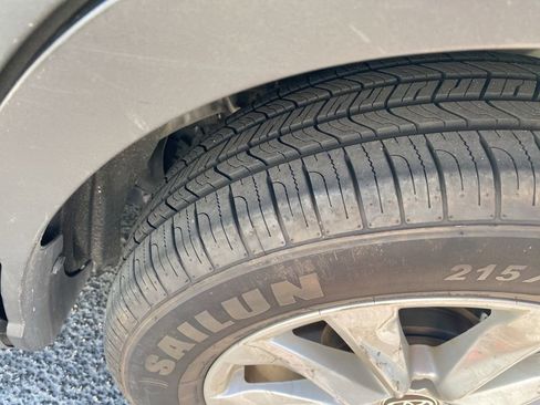 Used 2023 Toyota Corolla Cross LE image 69