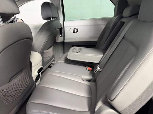 Used 2025 Hyundai Ioniq 5 SEL RWD image 27