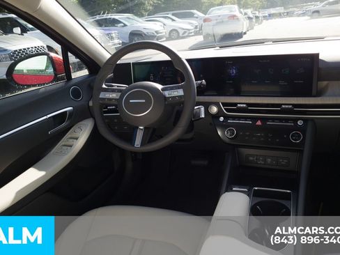 Certified 2025 Hyundai Sonata SEL FWD image 20