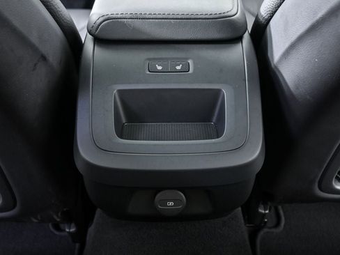 Certified 2025 Volvo V60 B5 Cross Country Plus image 20