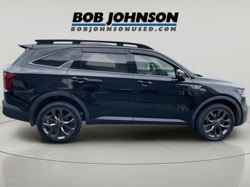Used 2022 Kia Sorento X-Line EX AWD/4WD image 2