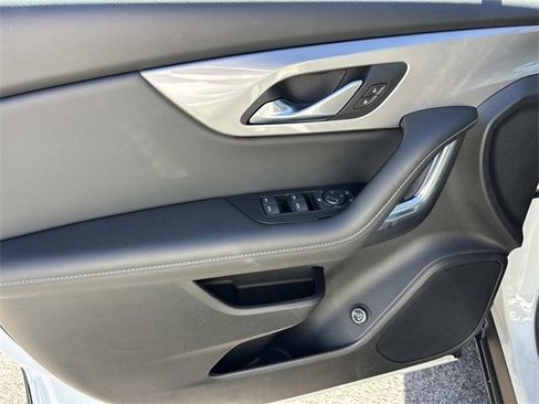 Used 2024 Chevrolet Blazer LT w/ Convenience Package image 18