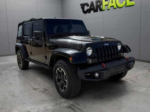 Used 2016 Jeep Wrangler Unlimited Rubicon AWD/4WD image 4
