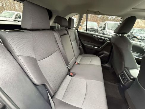 Used 2023 Toyota RAV4 XLE w/ Convenience Package image 9