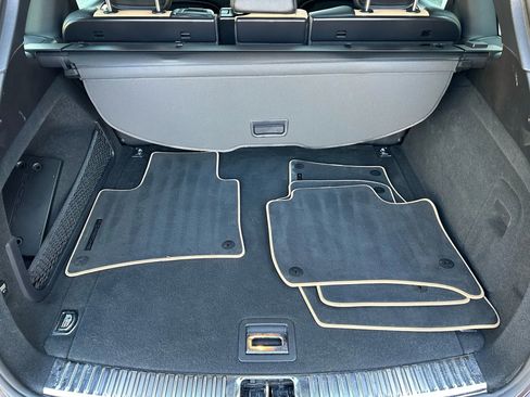 Used 2014 Porsche Cayenne Platinum Edition image 20