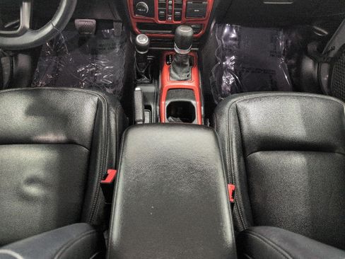 Used 2021 Jeep Wrangler Unlimited Sport AWD/4WD image 16