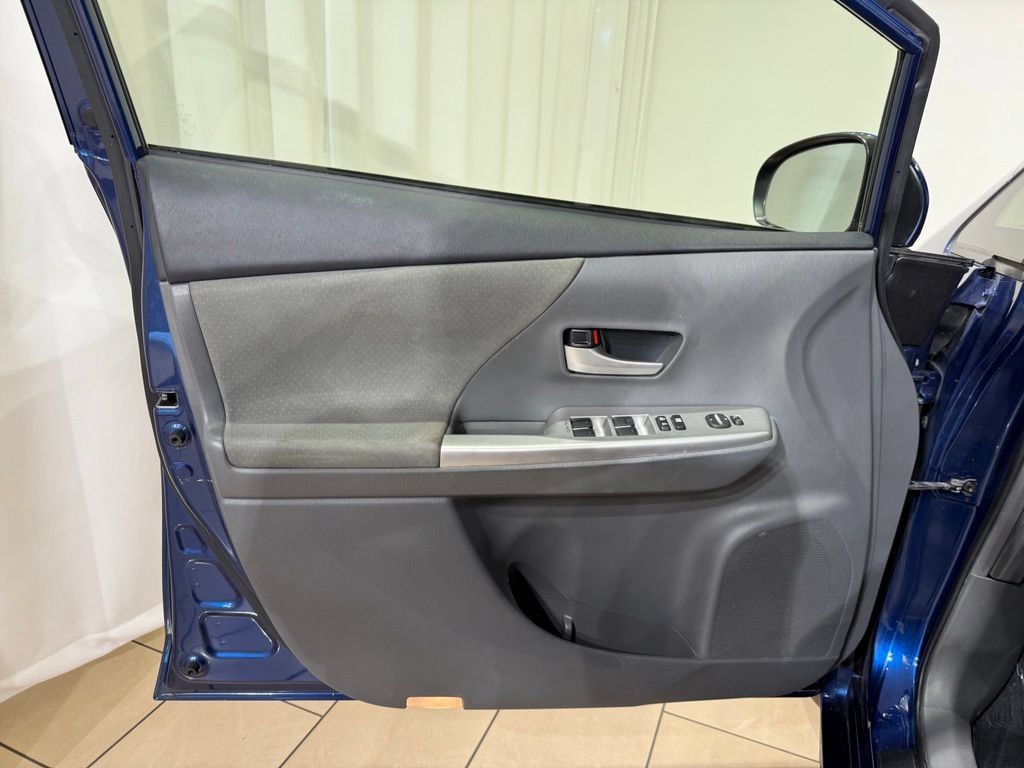 Used 2012 Toyota Prius V Three FWD image 15